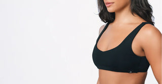 Woman wearing non-toxic TENCEL leggings and sports bra